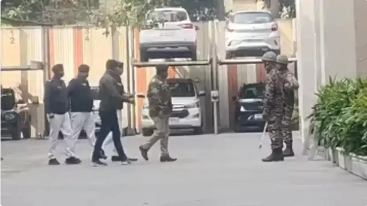 पश्चिम बंगाल में टीएमसी के करीबी आईपेक के ठिकानों पर ईडी का छापा